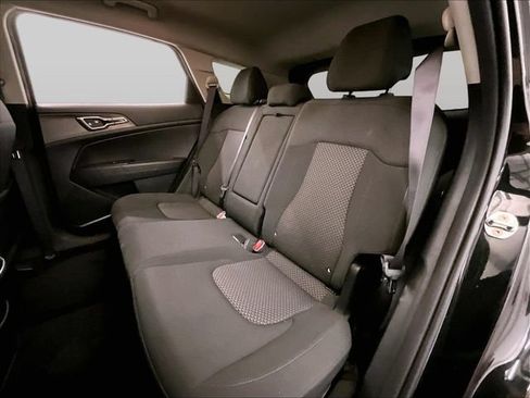 Used 2023 Kia Sportage LX FWD image 25