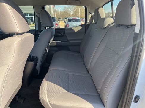 Used 2023 Toyota Tacoma SR5 w/ Technology Package image 16