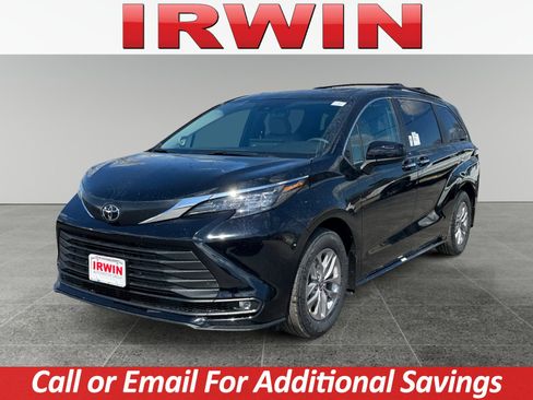 New 2026 Toyota Sienna XLE AWD/4WD image 1