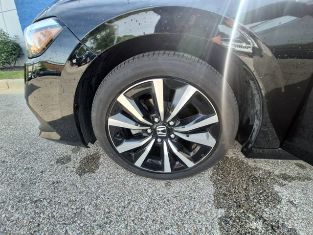 Used 2024 Honda Civic EX image 13