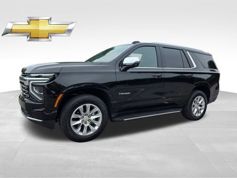 Certified 2025 Chevrolet Tahoe Premier AWD/4WD image 2