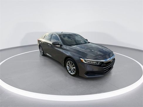 Used 2022 Honda Accord LX image 2
