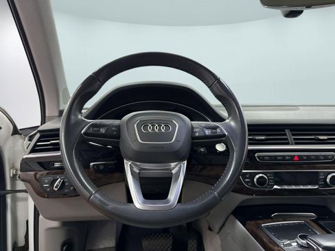 Used 2019 Audi Q7 3.0T Prestige image 28