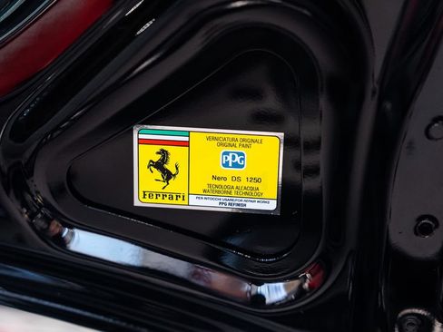 Used 2026 Ferrari Roma Spider RWD image 21