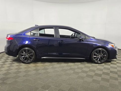 Used 2023 Toyota Corolla SE image 10