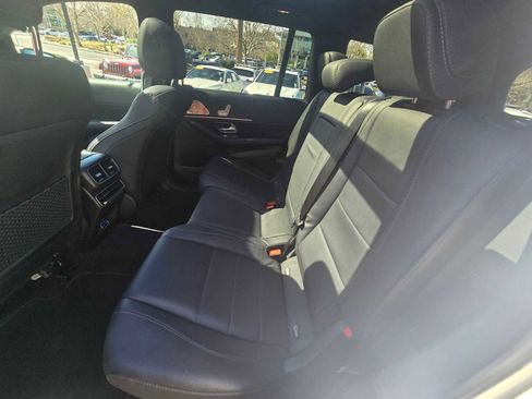 Used 2024 Mercedes-Benz GLS 450 4MATIC image 21