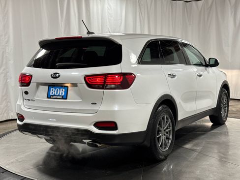 Used 2019 Kia Sorento FWD image 10