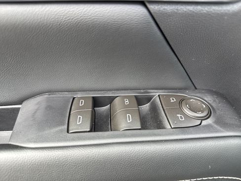 Used 2026 GMC Terrain Elevation FWD image 15