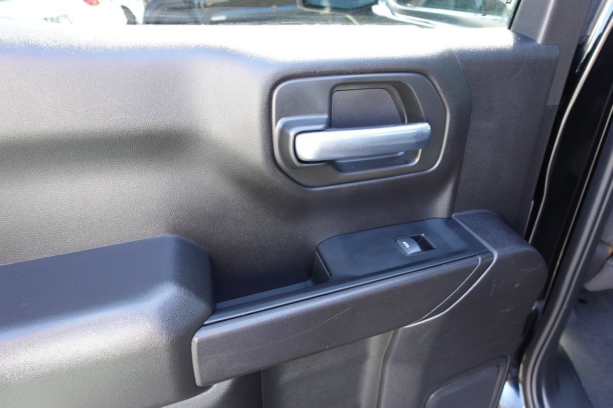 Used 2024 Chevrolet Silverado 1500 Custom AWD/4WD image 21