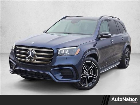 New 2026 Mercedes-Benz GLS 450 4MATIC image 1