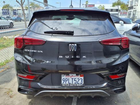 Used 2025 Buick Encore GX Sport Touring FWD image 6