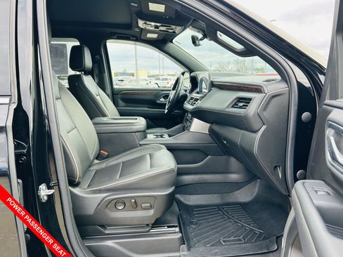 Used 2022 Chevrolet Suburban Premier image 42