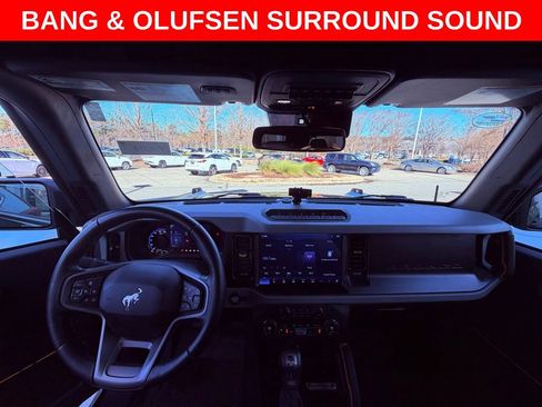 Used 2023 Ford Bronco Badlands image 8