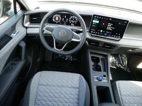 New 2026 Volkswagen Tiguan S FWD image 7