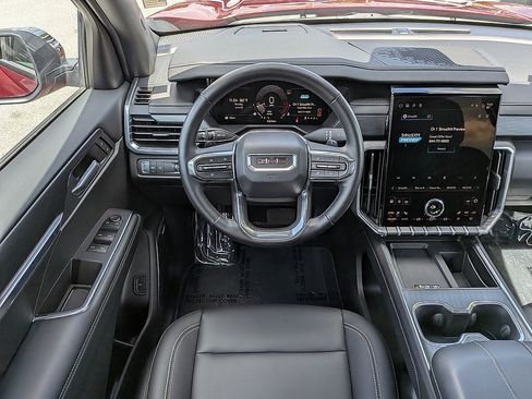 Certified 2026 GMC Acadia Elevation w/ Elevation Premium Package FWD image 29