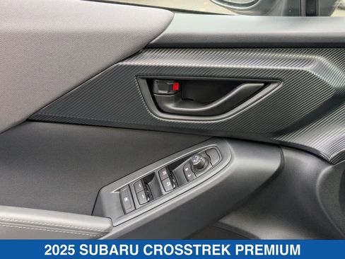 Certified 2025 Subaru Crosstrek 2.0i Premium image 20