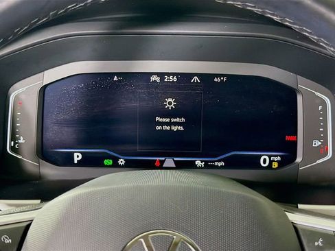 Used 2023 Volkswagen Atlas SEL Premium image 13