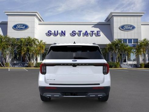 New 2026 Ford Explorer Active w/ Active Comfort Package RWD image 7