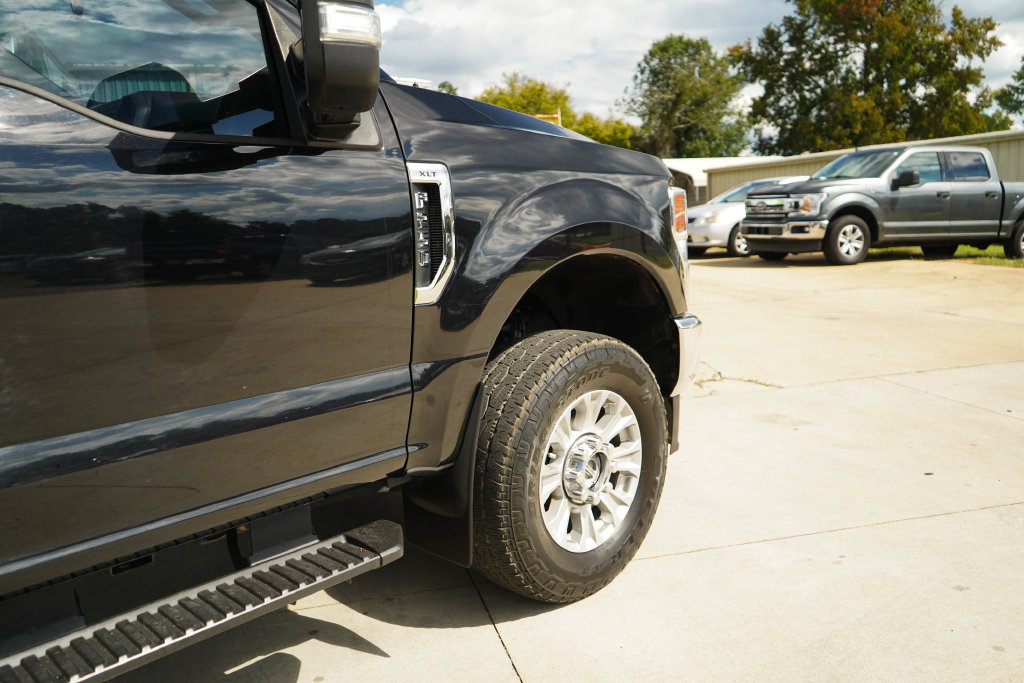 Used 2020 Ford F250 XLT w/ XLT Value Package AWD/4WD image 19