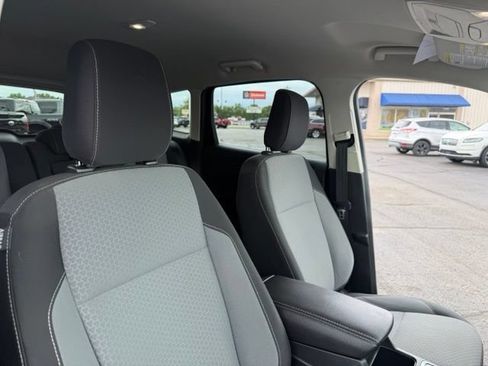 Used 2019 Ford Escape SE AWD/4WD image 35