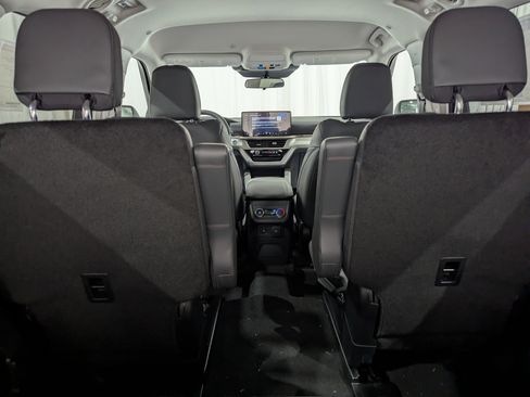 New 2026 Ford Explorer Active w/ Active Comfort Package AWD/4WD image 11