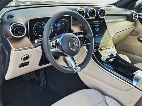 New 2026 Mercedes-Benz GLC 300 image 9