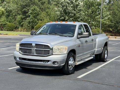 Used 2008 Dodge Ram 3500 Truck SLT w/ Popular Equipment Group RWD image 3