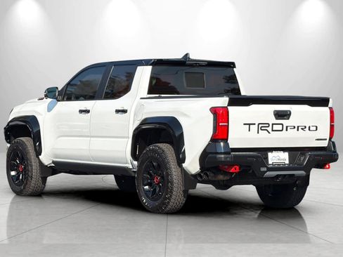 Used 2024 Toyota Tacoma TRD Pro AWD/4WD image 6