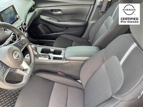 Certified 2025 Nissan Sentra SV image 17