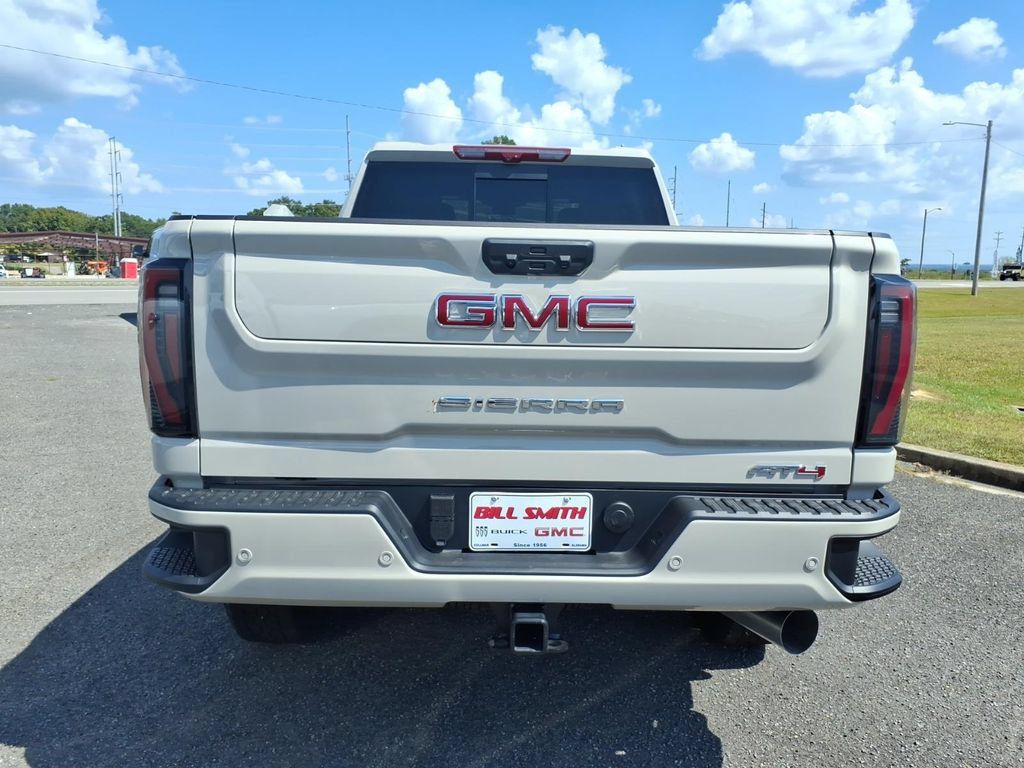 New 2026 GMC Sierra 2500 AT4 w/ Max Trailering Package AWD/4WD image 6