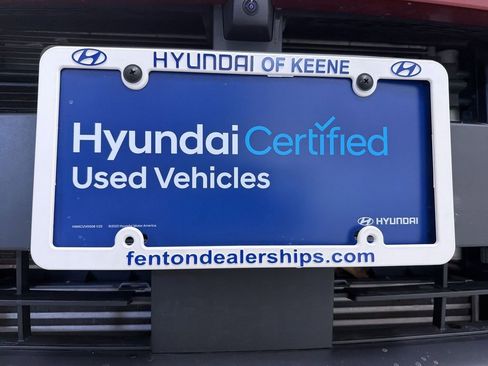 Used 2024 Hyundai Kona Limited AWD/4WD image 18