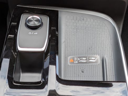 New 2026 Buick Enclave Preferred FWD image 27