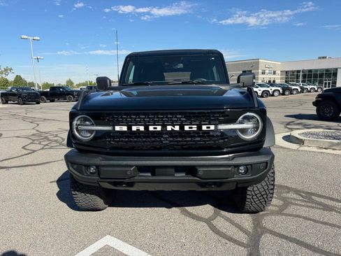 Used 2022 Ford Bronco Wildtrak image 12