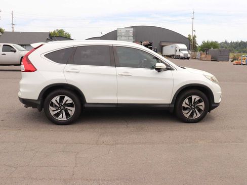 Used 2015 Honda CR-V Touring image 4