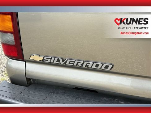 Used 2001 Chevrolet Silverado 1500 LS w/ Off-Road Chassis Pkg AWD/4WD image 29