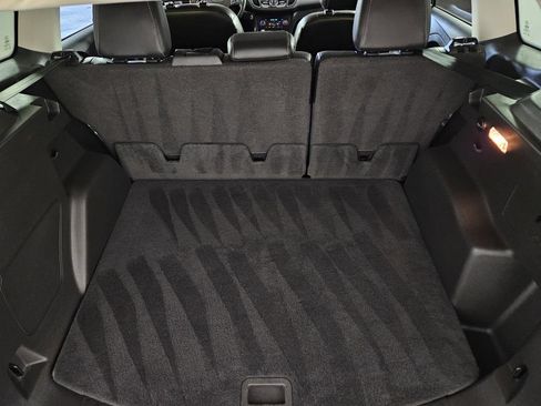 Used 2017 Ford Escape Titanium FWD image 32