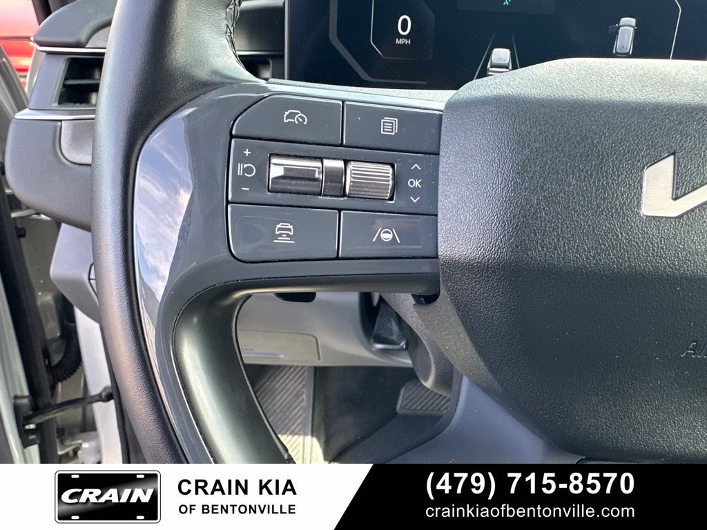 Certified 2024 Kia EV9 Light Long Range RWD image 23