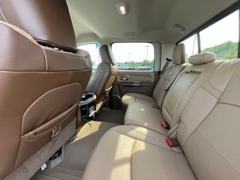Used 2023 RAM 3500 Limited AWD/4WD image 28