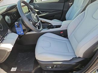 New 2026 Hyundai Elantra Limited FWD video 4