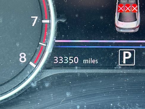 Used 2025 Nissan Sentra SR FWD image 4