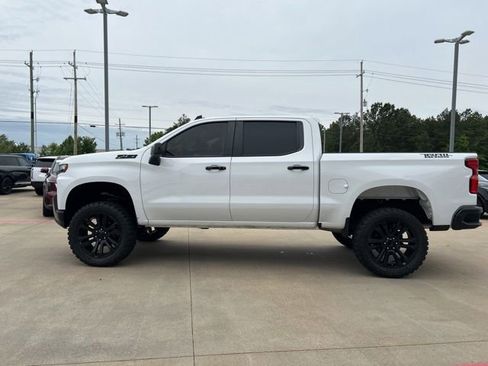 Used 2021 Chevrolet Silverado 1500 LT Trail Boss w/ Convenience Package II AWD/4WD image 5