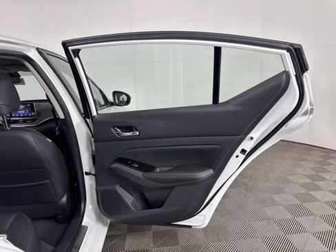 New 2025 Nissan Altima 2.5 SR image 35