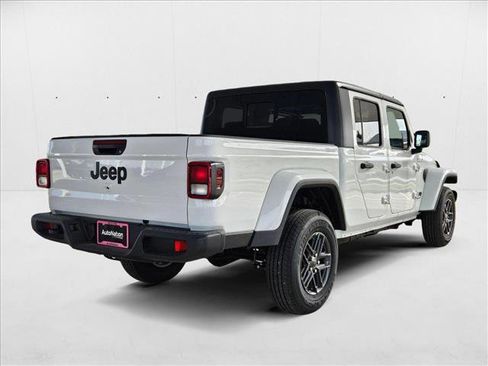 New 2025 Jeep Gladiator Sport image 2