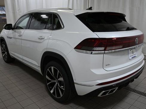 New 2026 Volkswagen Atlas Cross Sport SEL Premium R-Line AWD/4WD image 11