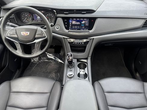 Used 2025 Cadillac XT5 Premium Luxury w/ LPO, Red Accent Package image 14