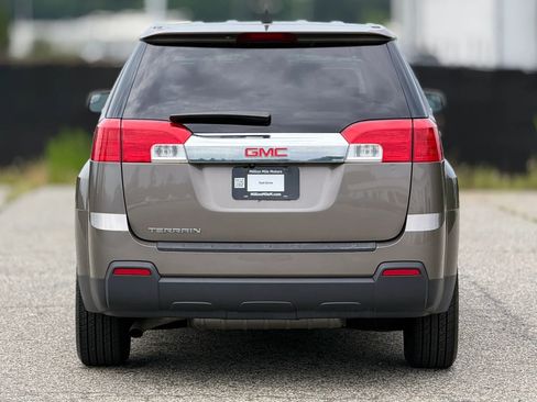 Used 2012 GMC Terrain SLE FWD image 4