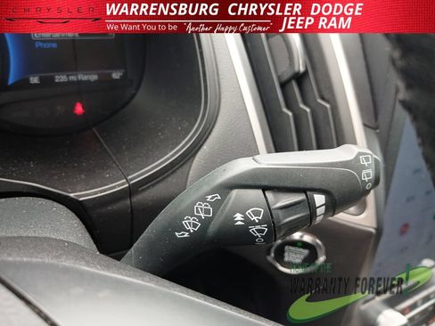 Used 2024 Ford Edge SEL AWD/4WD image 17