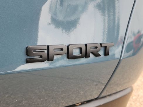 Used 2025 Honda HR-V Sport image 9