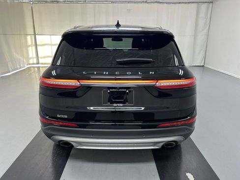 Used 2022 Lincoln Corsair AWD w/ Premium Package image 25