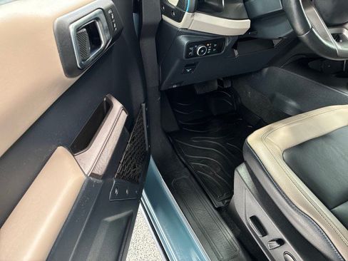 Used 2023 Ford Bronco Wildtrak AWD/4WD image 7